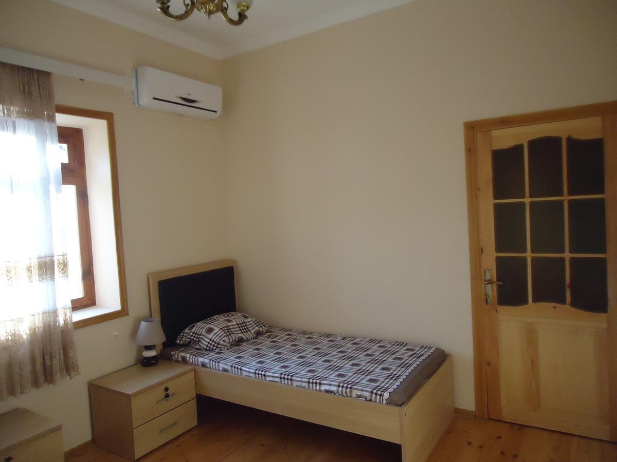 Guesthouse Khazar In Old City Баку Екстер'єр фото