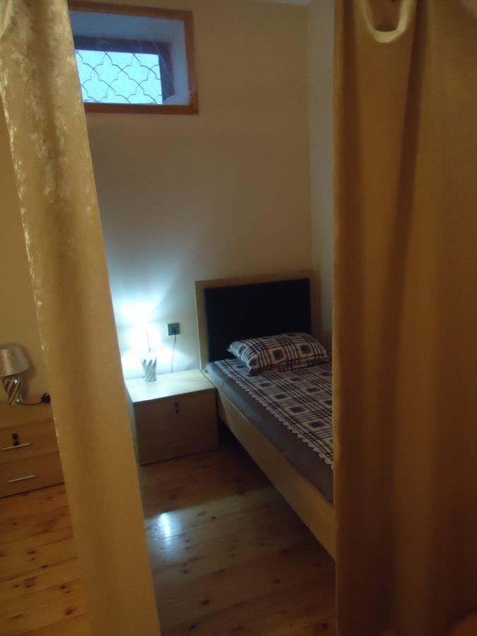 Guesthouse Khazar In Old City Баку Екстер'єр фото